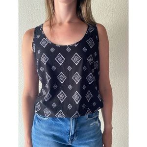 Black and white pattern tank